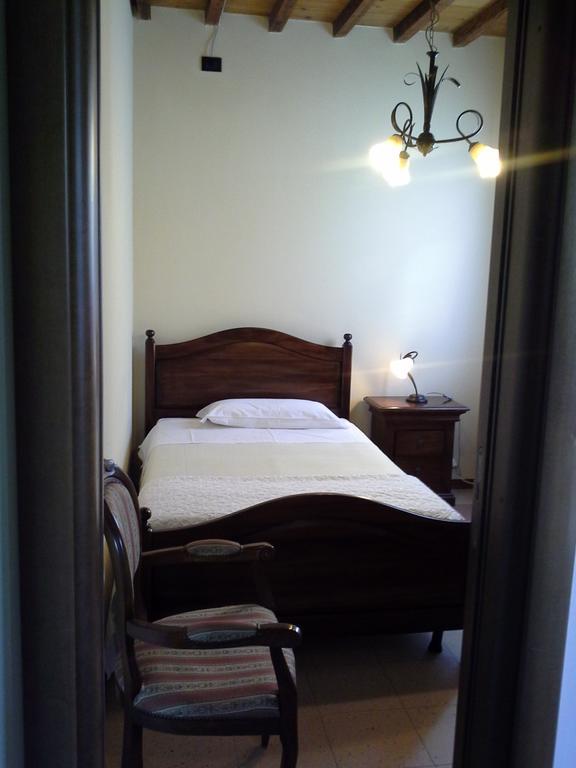 Le Stanze Sul Po Bed & Breakfast Ferrara Room photo